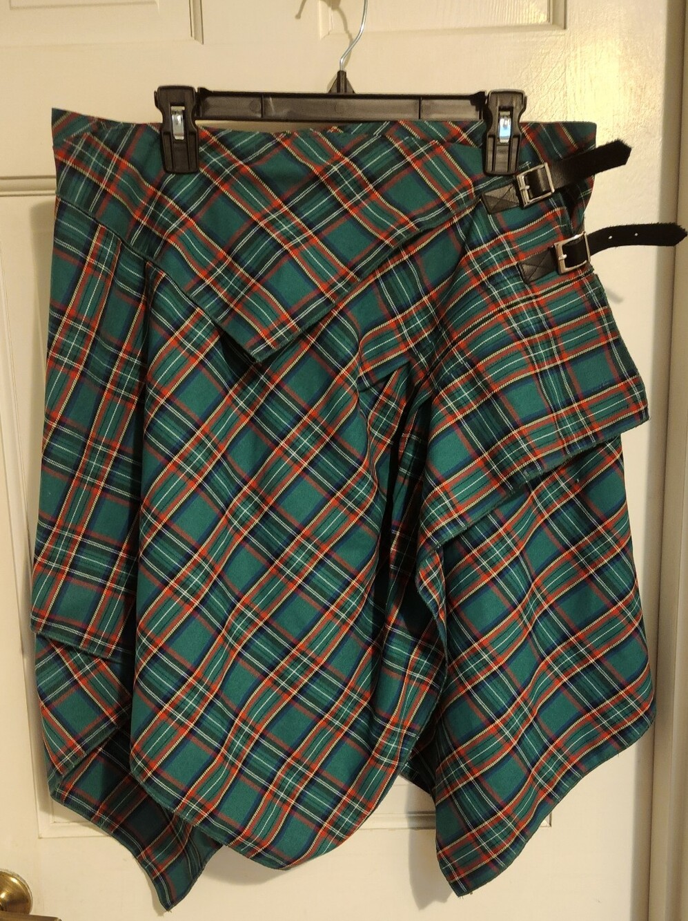 Ladies Celtic Ranchwear Plaid Asymmetrical Kilt, Size L - Green & Red